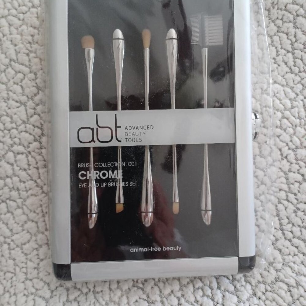 New, Advanced Beauty Tools, Ltd. Ed. Professional Eye and Lip Brush Set